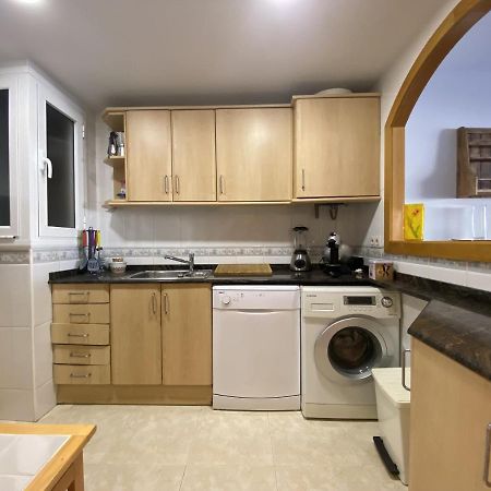 R123 Apartamento En La Planta Baja Con Piscina Cerca De La Playa Calafell Extérieur photo