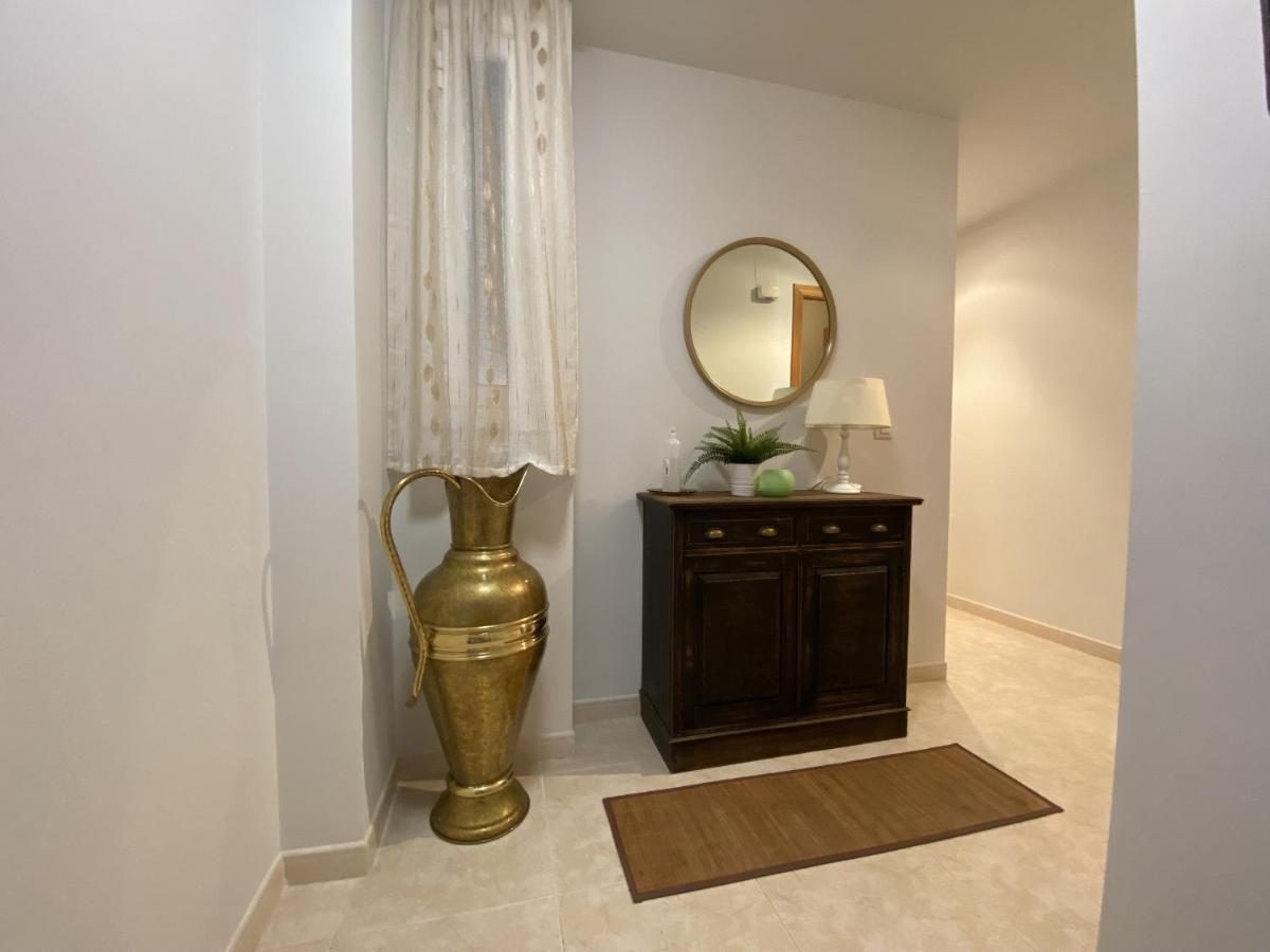 R123 Apartamento En La Planta Baja Con Piscina Cerca De La Playa Calafell Extérieur photo